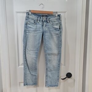 Silver Jeans Light Wash Cropped Ankle Jeans